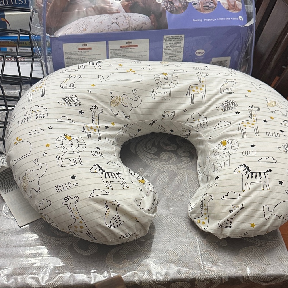 Boppy Safari Print Nursing Pillow - White and Yellow